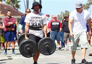 農(nóng)夫行走可以單手嗎？農(nóng)夫行走要沉肩嗎？