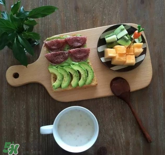 牛油果是什么味道？牛油果是甜的嗎？