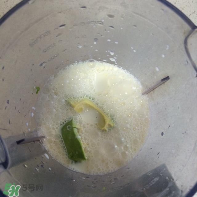 牛油果奶昔怎么做？牛油果奶昔的功效