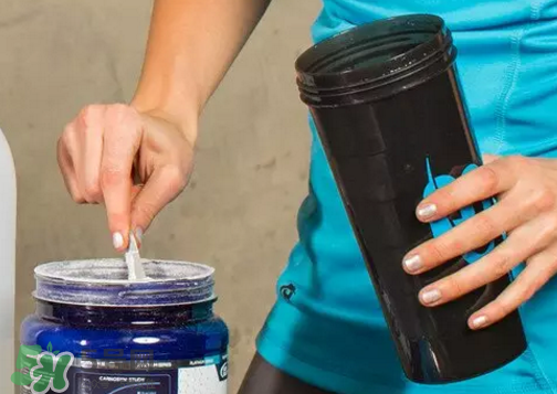 肌酸會增重嗎？肌酸會讓人水腫嗎？