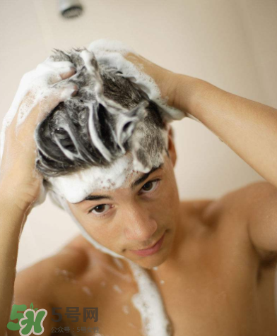 頭發(fā)能不能天天洗？掉頭發(fā)是不是腎虛？