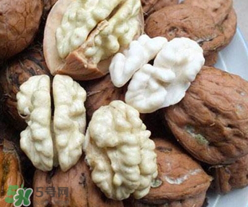 鮮核桃是涼性還是熱性？鮮核桃是發(fā)物嗎？