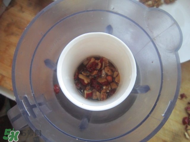 核桃可以和黃豆一起打豆?jié){嗎？核桃和什么一起打豆?jié){好？