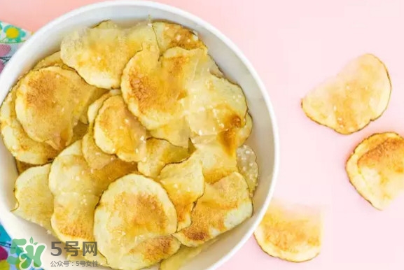 微波爐和烤箱哪個(gè)實(shí)用？微波爐與光波爐有什么區(qū)別