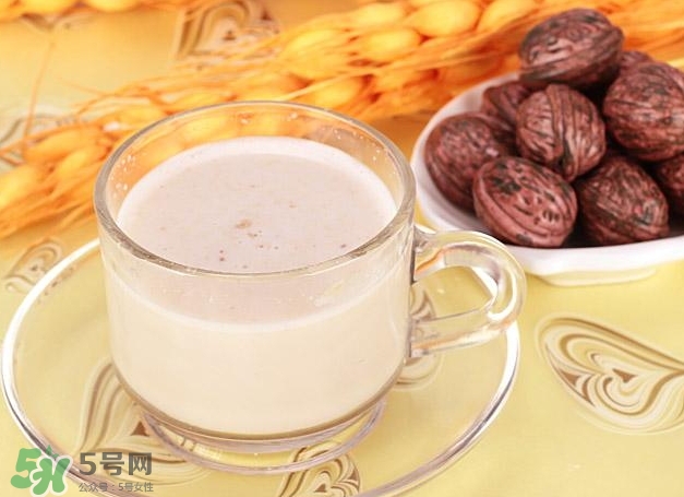 喝核桃粉有什么好處？喝核桃粉會(huì)長(zhǎng)胖嗎？