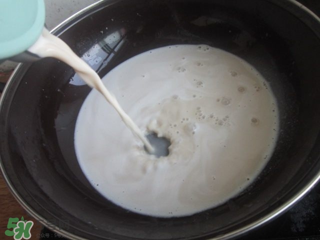 核桃可以和黃豆一起打豆?jié){嗎？核桃和什么一起打豆?jié){好？