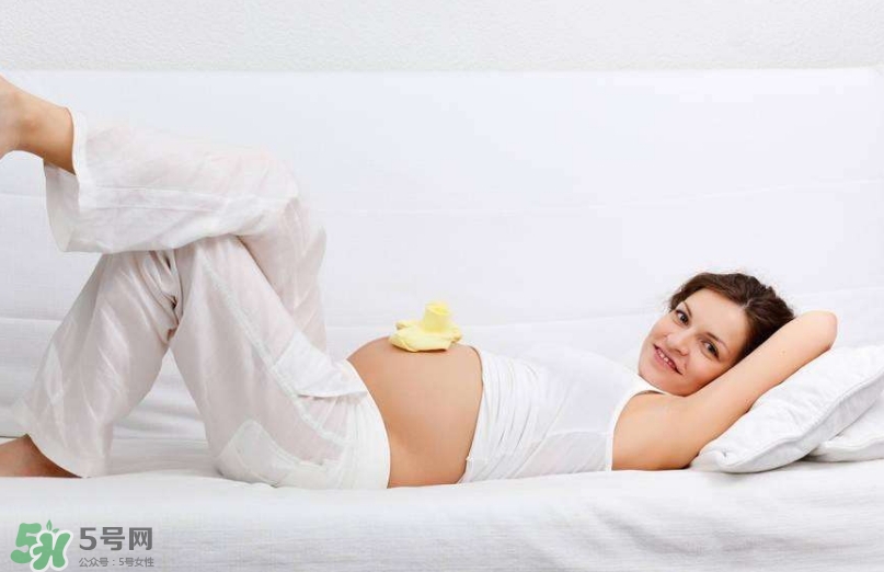 孕婦可以坐動(dòng)車嗎？孕婦坐動(dòng)車對(duì)胎兒有影響嗎？