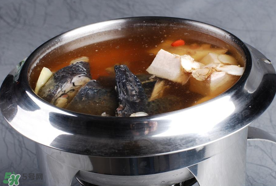 花旗參烏雞湯經(jīng)期可以喝嗎？