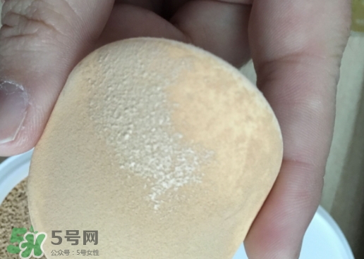 蘭蔻小粉盒適合什么膚質(zhì)？