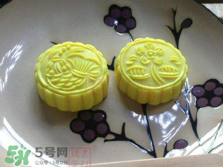 綠豆月餅好吃嗎 綠豆月餅的熱量 綠豆月餅好吃嗎 綠豆月餅的熱量