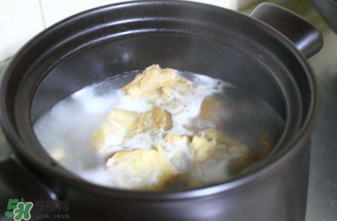 四種大補(bǔ)湯類做法 湯的做法竅門 四種大補(bǔ)湯類做法 湯的做法竅門