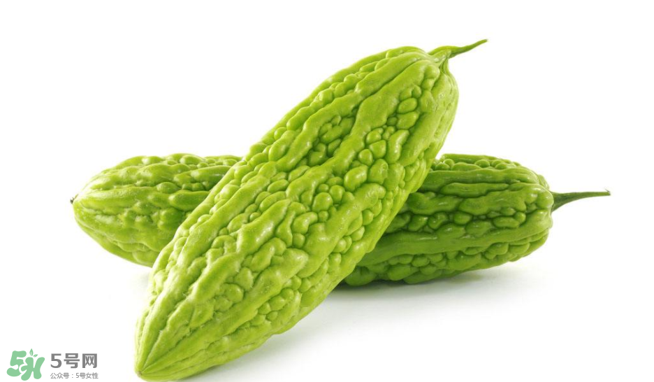 什么泡水喝能清熱降火？清熱降火吃什么？