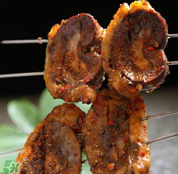 羊腰子是羊蛋嗎？羊腰子是羊腎嗎？