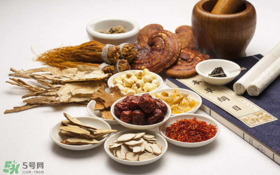 清熱降火的中藥有哪些？清熱降火的中藥大全