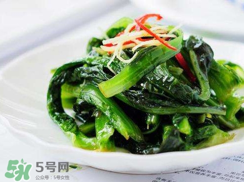 萵苣葉要焯水嗎？萵苣葉怎么做才不苦？