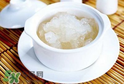 雪蛤膏能放冰箱冷凍嗎？過期的雪蛤膏還能吃嗎？
