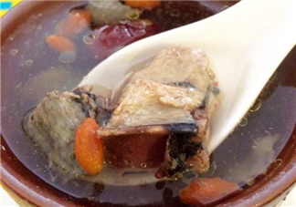 花旗參烏雞湯孕婦可以喝嗎？懷孕可以吃花旗參烏雞湯嗎？