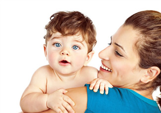 寶寶打嗝的原因  寶寶通常為什么打嗝？