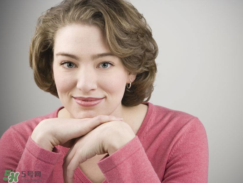 乳腺炎是乳腺增生嗎？乳腺炎和乳腺增生有什么區(qū)別？