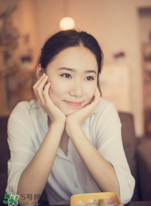 乳腺炎應(yīng)該吃什么？乳腺炎應(yīng)該注意什么？