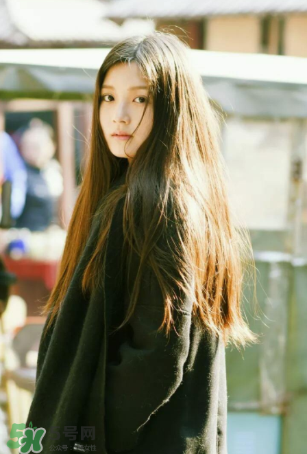 乳腺炎應(yīng)該吃什么藥？乳腺炎應(yīng)該怎么治療？