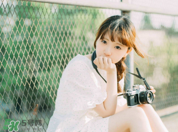 乳腺炎要做手術(shù)嗎？乳腺炎要住院嗎？