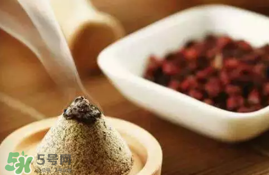 為什么艾灸特別適合現(xiàn)代人?艾灸是萬能的嗎？