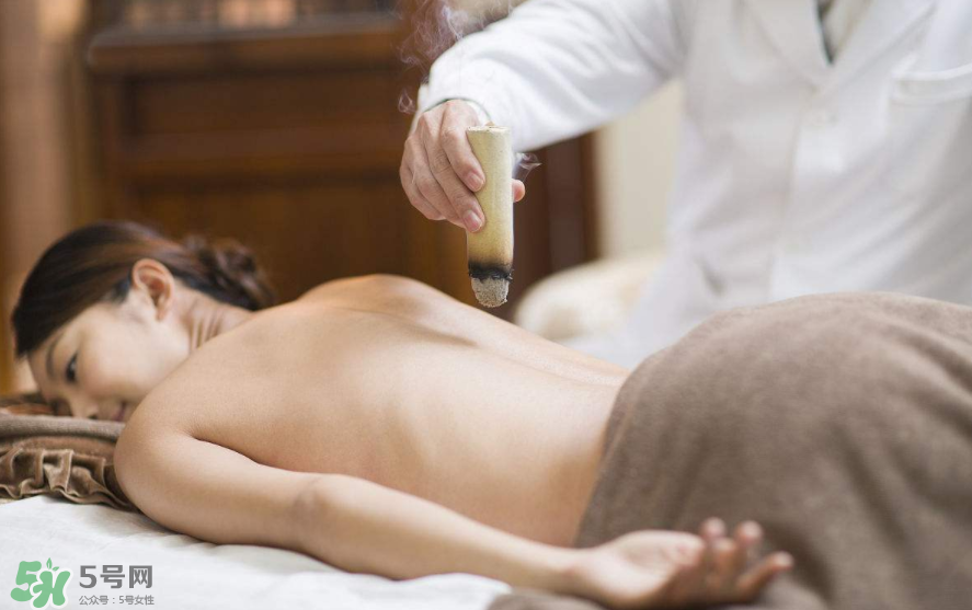 艾灸是怎樣給身體排毒的？關于艾灸的小知識