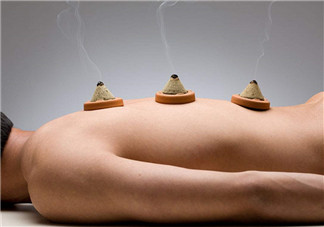 艾灸是怎樣給身體排毒的？關于艾灸的小知識