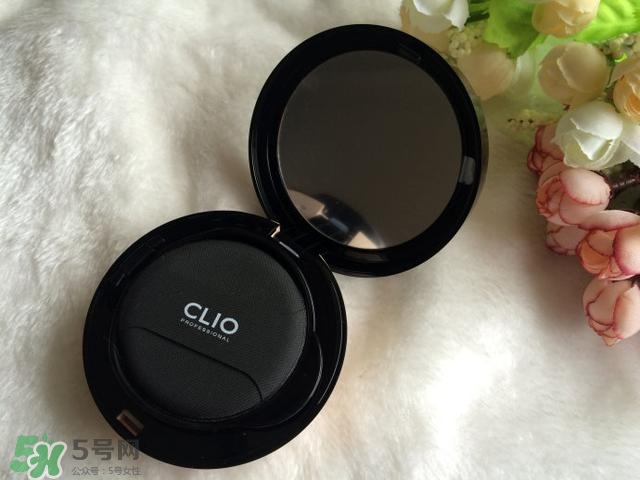 粉底液和氣墊哪個(gè)好用 粉底液和氣墊的區(qū)別 粉底液和氣墊哪個(gè)好用 粉底液和氣墊的區(qū)別