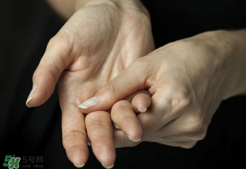 風濕是怎么引起的？風濕是怎樣形成的？