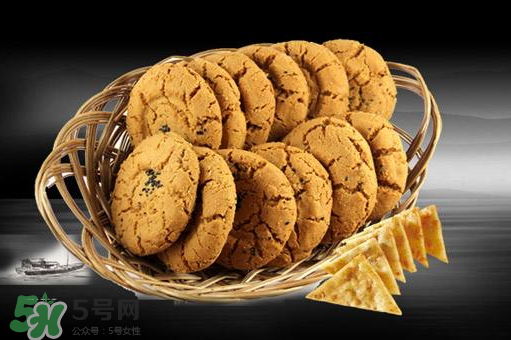 桃酥可以用黃油嗎 桃酥怎么用黃油做 桃酥可以用黃油嗎 桃酥怎么用黃油做