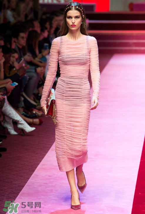 dolce gabbana2018春夏系列服裝怎么樣_好看嗎？