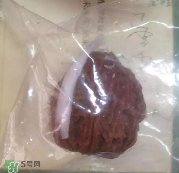 核桃開裂怎么辦？核桃為什么會開裂？