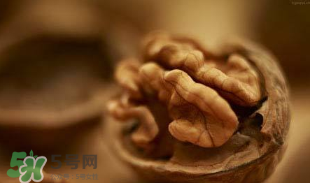 核桃最大的禁忌是什么？核桃一天能吃幾個(gè)？