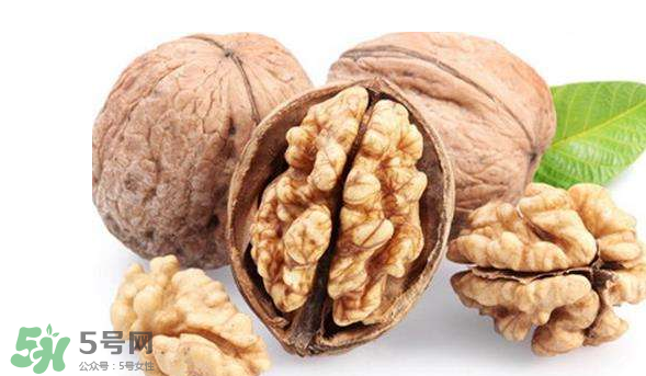 核桃的主要品類有哪些？怎樣正確吃核桃？