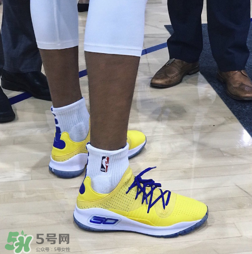 under armour curry 4 low warriors什么時候發(fā)售？