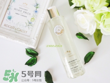 香邂格蕾古法凝光醋萃爽膚水怎么用？