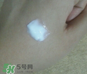 香邂格蕾古法凝光精華霜怎么樣？香邂格蕾面霜多少錢？