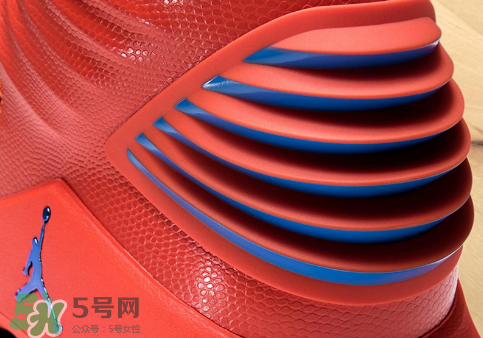 air jordan 32威少專屬雷霆配色實物什么樣？