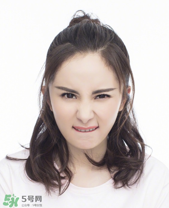 墊下巴是怎么回事？墊下巴是大手術(shù)嗎？