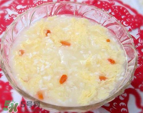 孕婦能吃醪糟嗎？醪糟有點(diǎn)酸是怎么回事