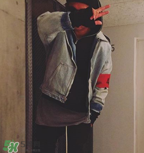 424袖標(biāo)有單賣的嗎？424袖標(biāo)單獨(dú)買多少錢？