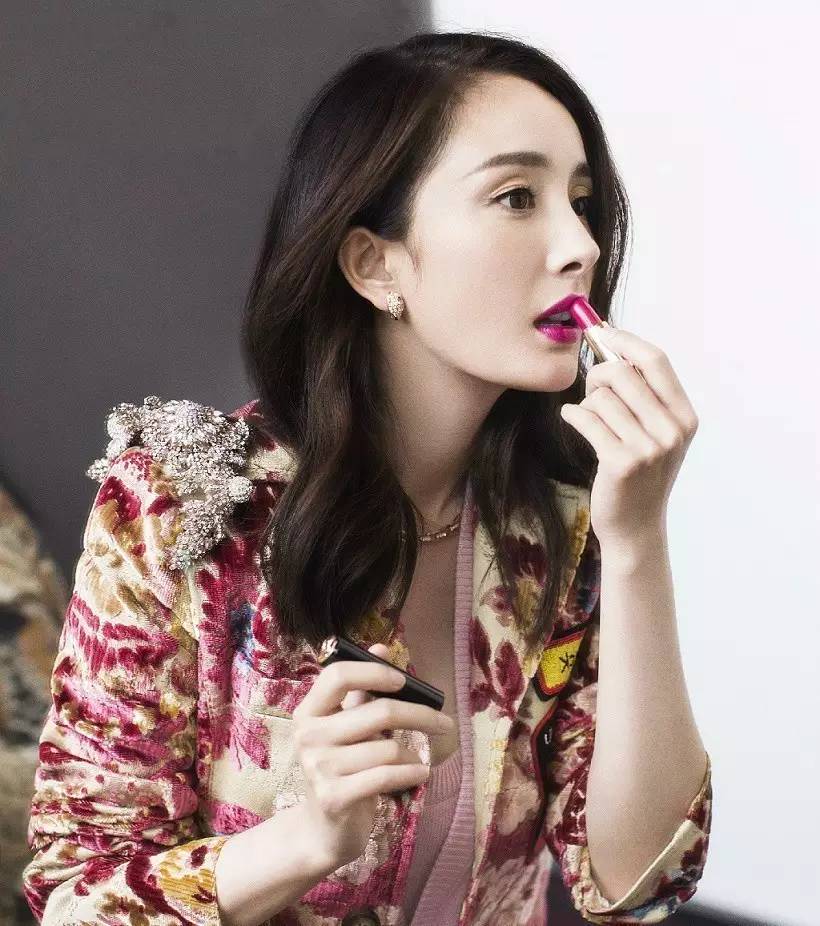 蘭蔻口紅是哪個(gè)國家的 蘭蔻口紅什么檔次