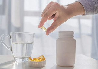 螺旋藻能治痛風(fēng)嗎？痛風(fēng)可以吃什么保健品？