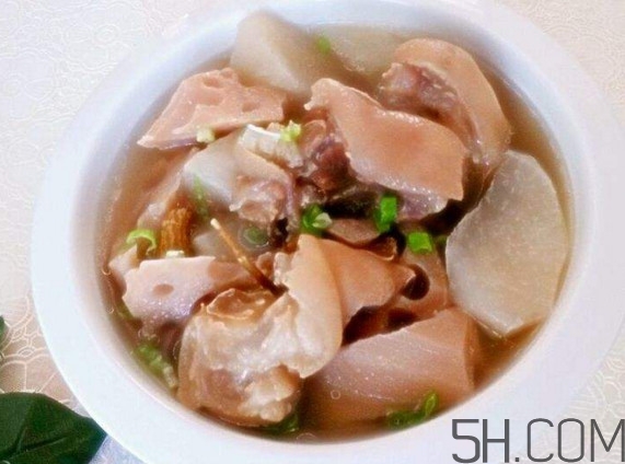 豬腳湯下奶嗎？豬腳湯怎么做好喝