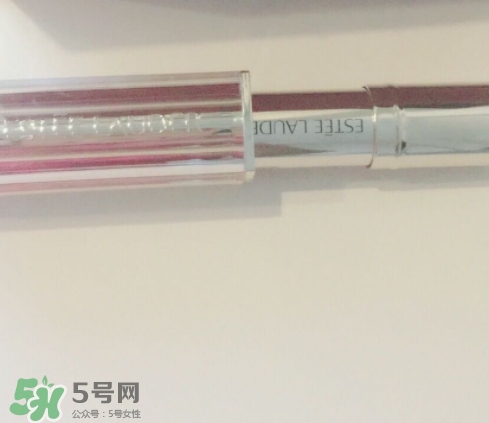 雅詩(shī)蘭黛戀愛唇膏怎么打開？雅詩(shī)蘭黛戀愛唇膏怎么用