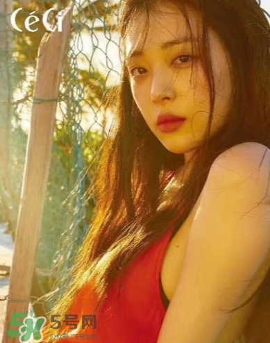 雅詩(shī)蘭黛戀愛(ài)唇膏300試色 雅詩(shī)蘭黛戀愛(ài)唇膏300多少錢？