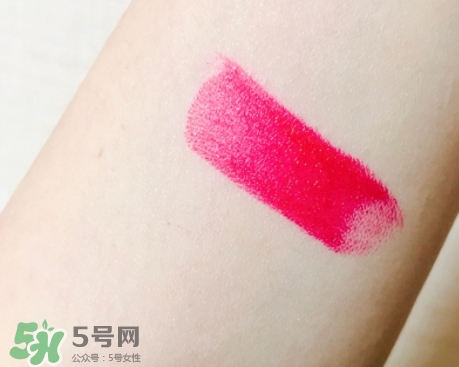 蘭蔻菁純唇膏小紅色是什么顏色？蘭蔻小紅色好看嗎
