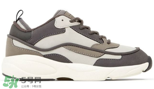 zara簡版巴黎世家triple s運(yùn)動鞋多少錢？